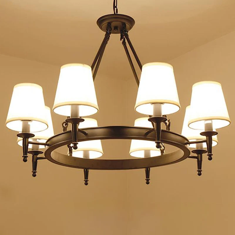 Minimalistische ringkroonluchterverlichting Metallic 8-kops woonkamerhanglamp met taps toelopende stoffen kap Clearhalo