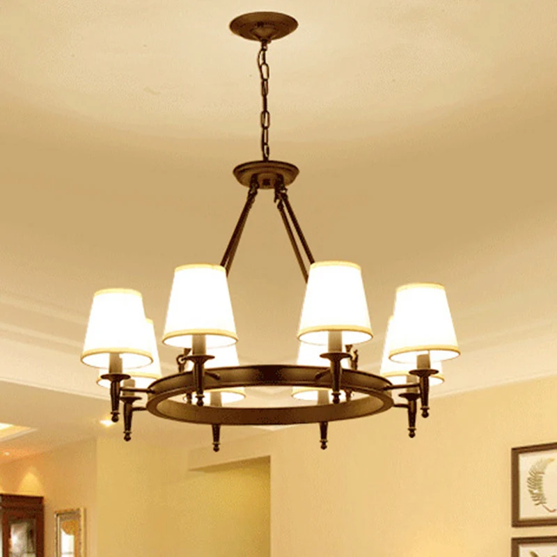 Minimalistische ringkroonluchterverlichting Metallic 8-kops woonkamerhanglamp met taps toelopende stoffen kap Clearhalo