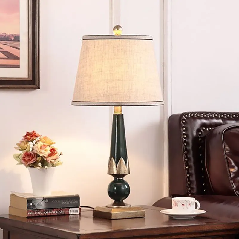 Minimalistische taps toelopende drumnachtlamp Clearhalo