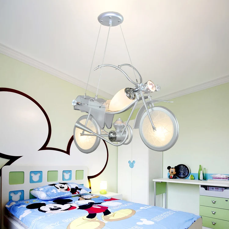 Moderne blauwe creatieve hanglamp Cartoon motorfiets 3-lichts hanglamp voor kinderslaapkamer Clearhalo