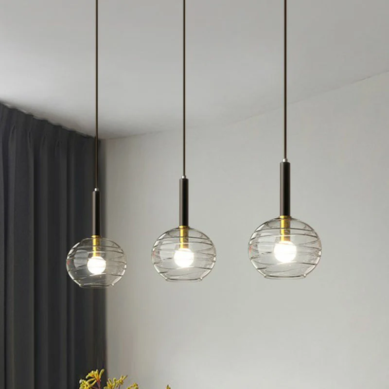 Moderne bolvormige hangende verlichting, transparant getextureerd glas, enkele eetkamerhanger zwart Clearhalo