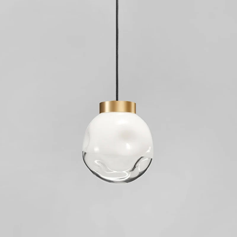 Moderne bolvormige hanglamp, wit en helder glas met kuiltjes, 1-koppig hangend plafondlampje naast het bed messing Clearhalo