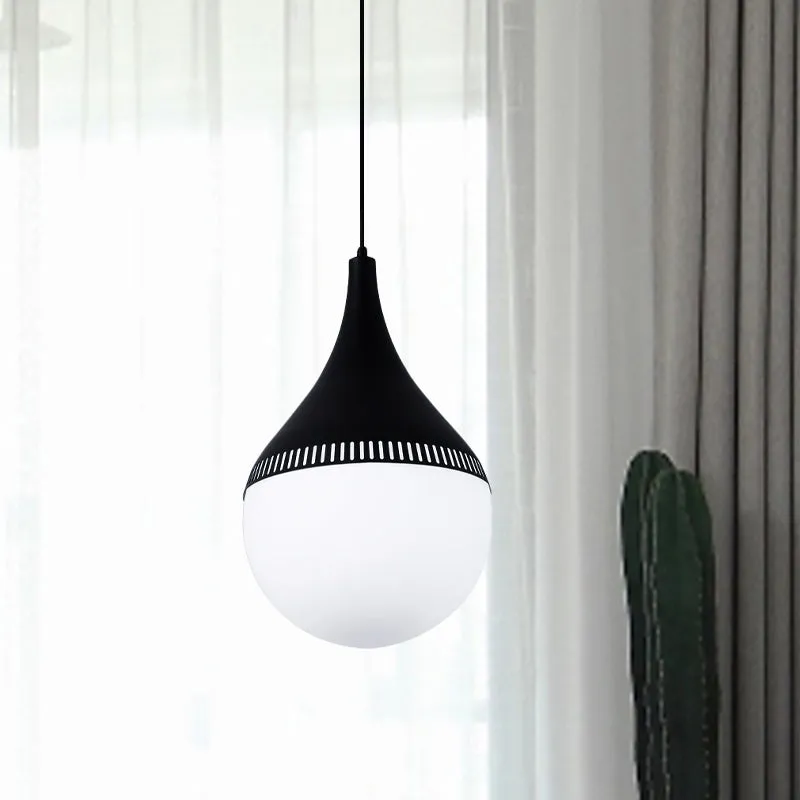 Moderne hangende plafondlamp van crèmekleurig glas met 1 kop gang en hanglamp zwart Clearhalo