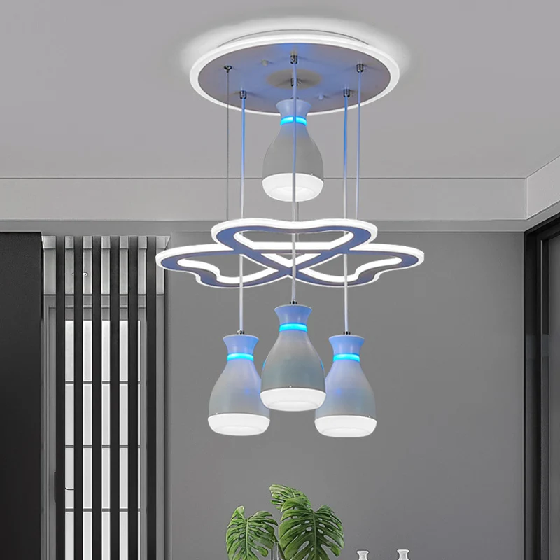 Moderne hanglamp met wijnkruik en acryl 4-lichts eetkamer LED hangende plafondlamp wit/zwart met hartvormige framebalk Cle...