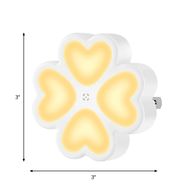 Moderne LED-wandnachtlamp White Clover plug- nachtlamp met plastic kap Clearhalo