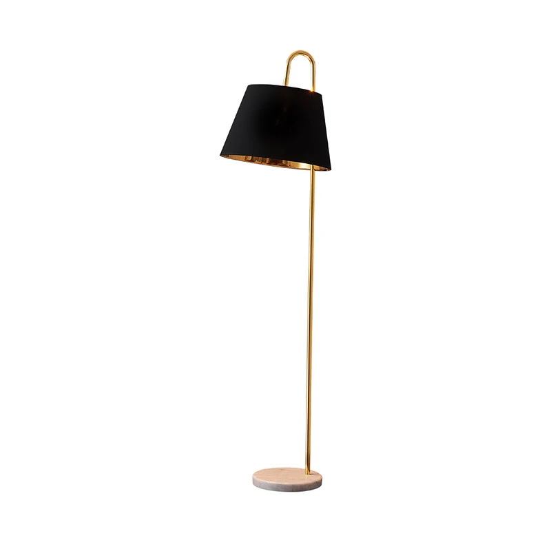 Moderne staande leeslamp met 1 kop en metalen kap, zwart/wit en goudkleurige tonvormige stalamp Clearhalo
