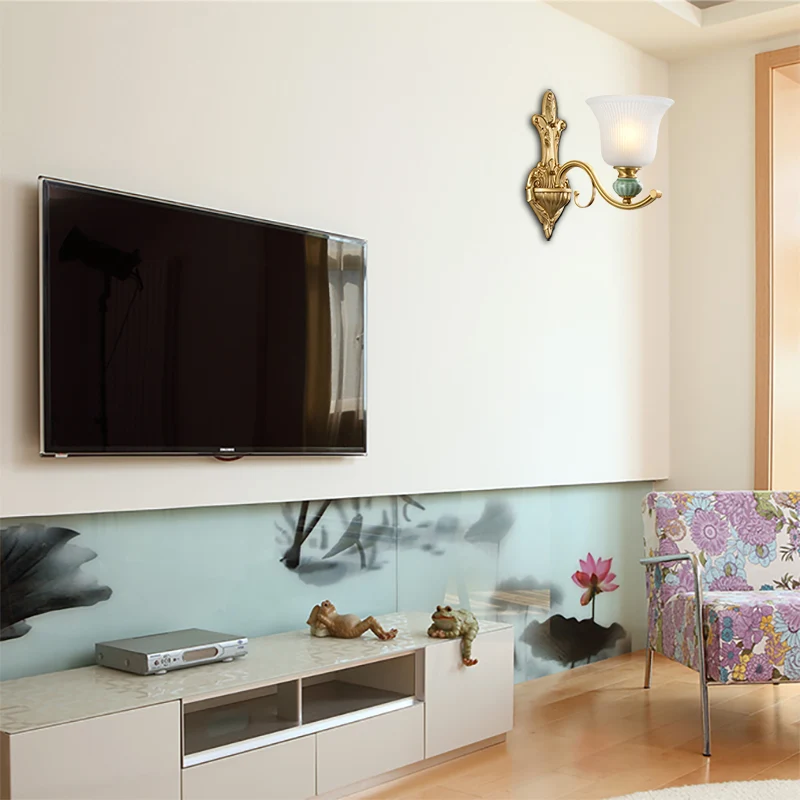Moderne stijl Bell wandmontagelamp 1/2-lamps matglazen wandlamp met gouden gebogen arm en keramische decoratie Clearhalo