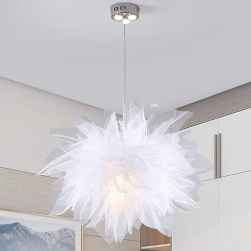 Moderne stijl bloesem hanglamp met de hand genaaid katoengaren 1-lichts slaapkamerplafondlamp wit/roze Clearhalo
