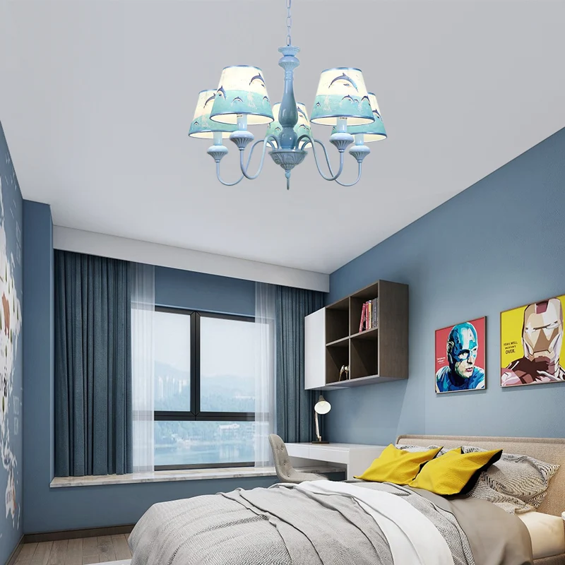 Moderne stijl taps toelopende schaduw kroonluchter met dolfijn 5 lichts metalen hanglamp blauw voor kinderslaapkamer Clear...