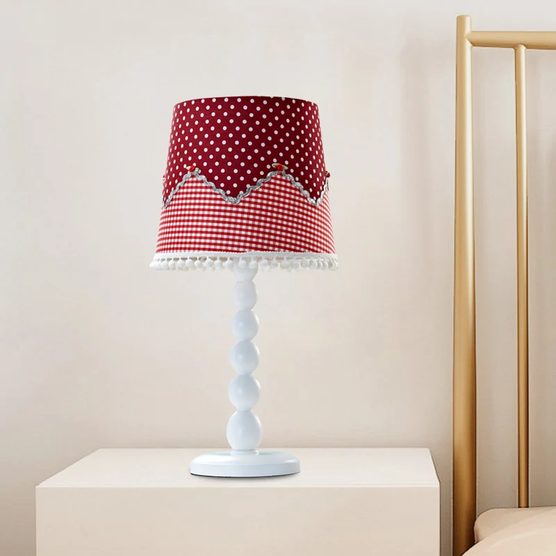 Moderne vatbureaulamp hout 1-kops rode tafellamp met stoffen kap voor slaapkamer Clearhalo