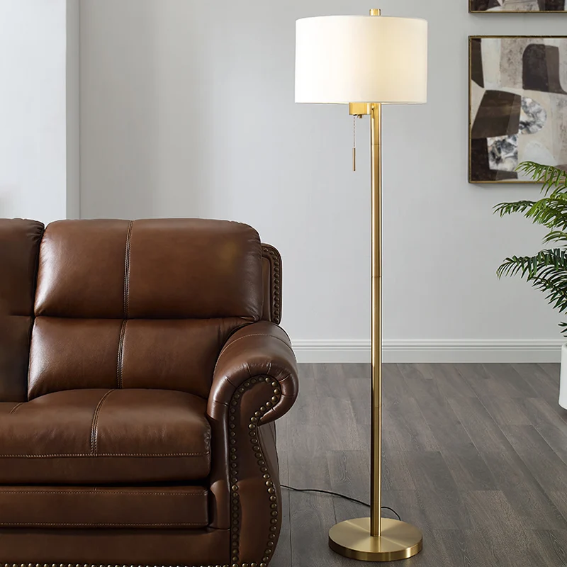 Moderne vloerstaande vloerlamp met trommel, witte stof, 1 lichte slaapkamer vloerlamp met trekketting goud Clearhalo