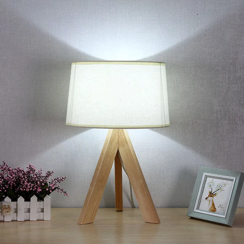 Modernisme Tapered Drum Nachtkastje Lamp Stof 1 Hoofd Leesboek Licht wit Clearhalo