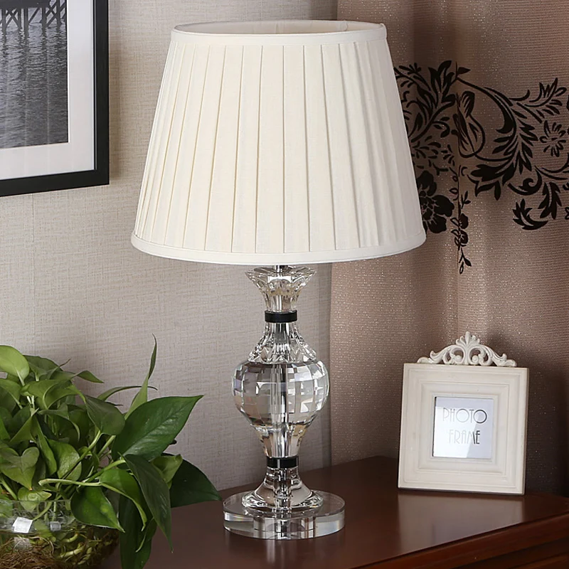 Modernisme Vaasvorm Taakverlichting Handgeslepen kristal 1-lamps leeslamp beige Clearhalo
