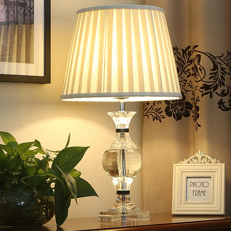 Modernisme Vaasvorm Taakverlichting Handgeslepen kristal 1-lamps leeslamp beige Clearhalo