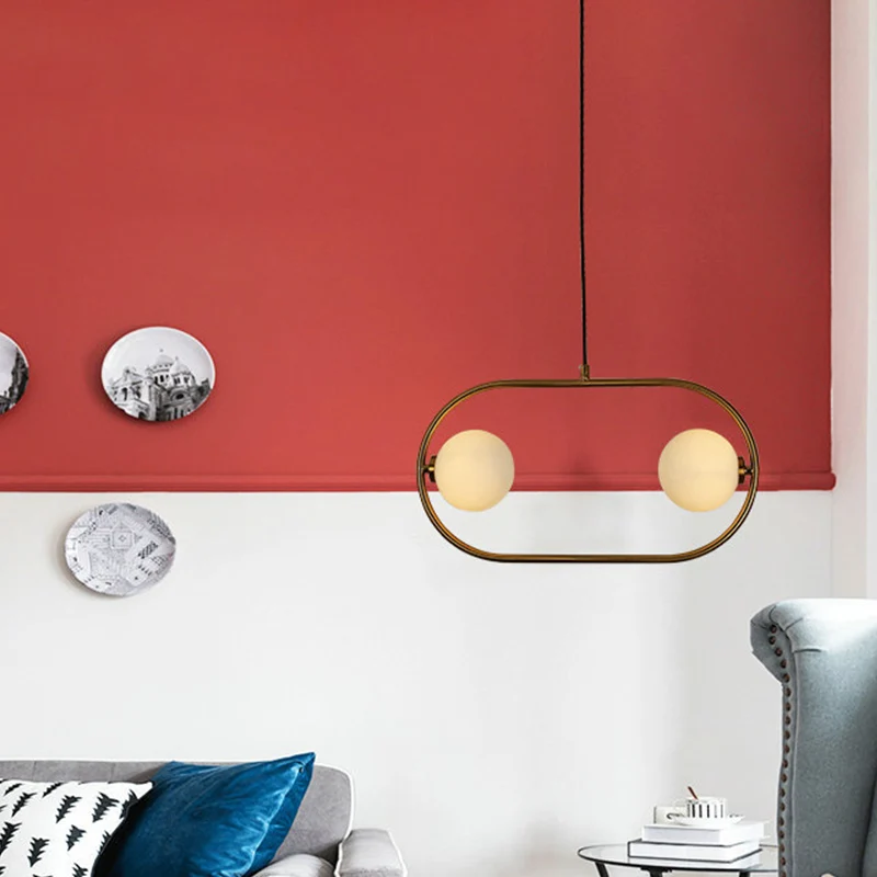 Modernistische 2-kops kroonluchter licht gouden bal hangende verlichtingsarmatuur met melkglazen kap Clearhalo