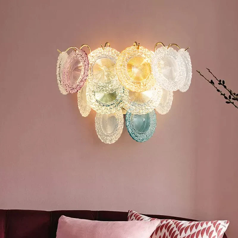 Modernistische gelaagde schijfwandlamp roze en blauw glas 5 lampen eetkamer wandgemonteerde verlichtingsarmatuur Clearhalo