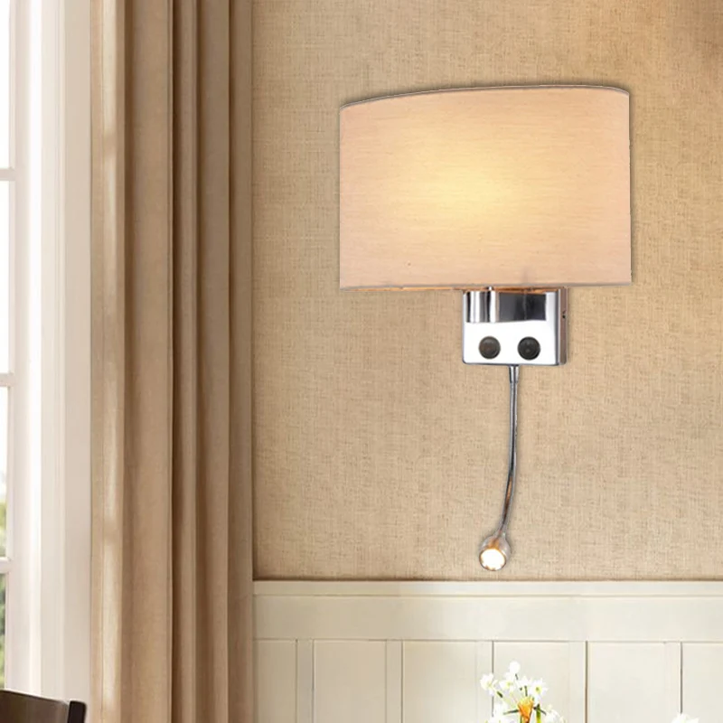 Modernistische LED-wandkandelaar met stoffen kap Chroom/Champagne ovale wandmontage lichtarmatuur Clearhalo