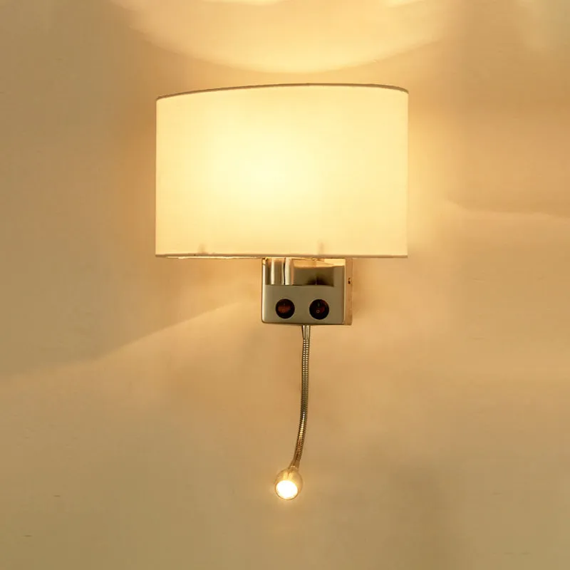 Modernistische LED-wandkandelaar met stoffen kap Chroom/Champagne ovale wandmontage lichtarmatuur Clearhalo