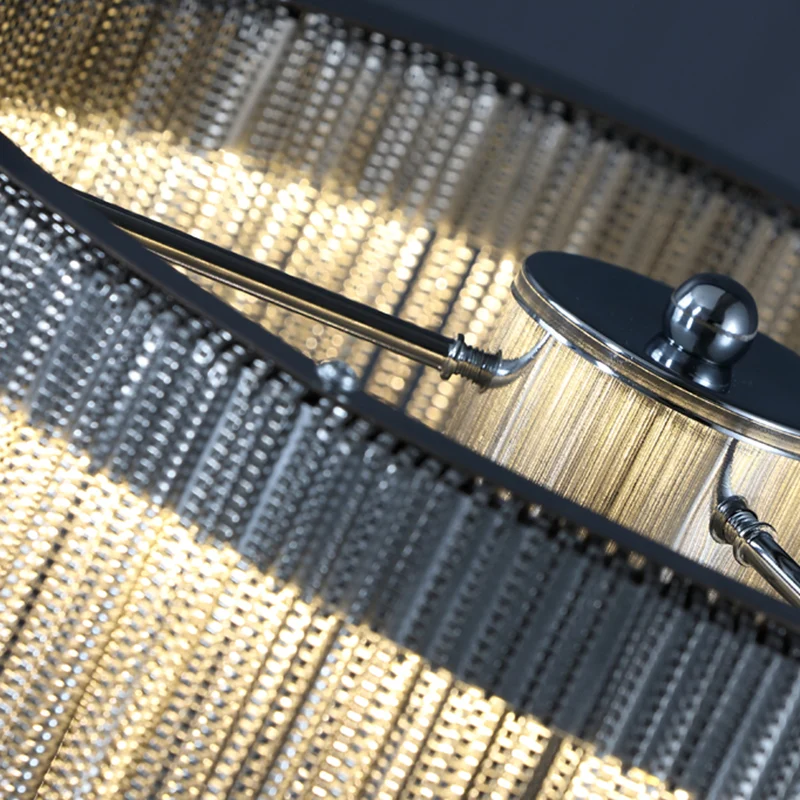 Modernistische ronde tafelverlichting Aluminium ketting LED-nachtkastje zilver Clearhalo