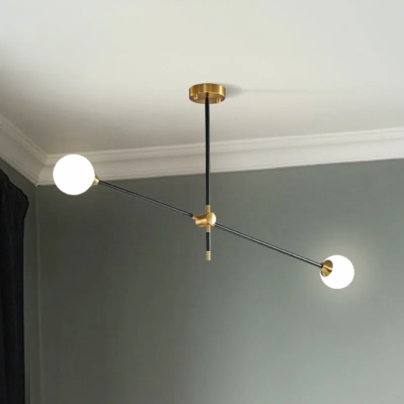 Modernistische zichtbare plafondlamp metallic 2/3 lichts woonkamer zwarte hanglamp met opaal glazen bolkap Clearhalo