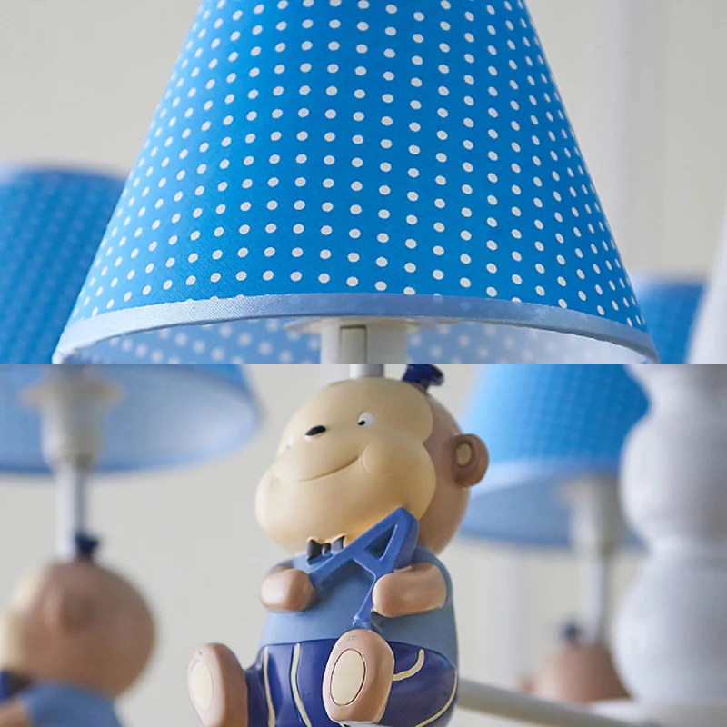 Mooie aapkroonluchter van stof en metaal, 5 lichts blauwe hanglampen voor kinderslaapkamer Clearhalo