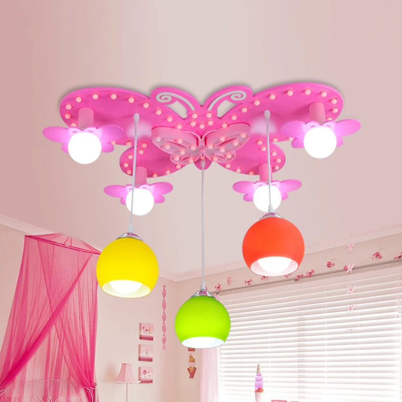 Mooie roze, semi-inbouwlamp, vlinder, 7 lichts houten plafondlamp voor meisjesslaapkamer Clearhalo