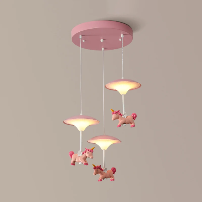 Mushroom Shade Slaapkamer Multi Hanglamp Metaal LED Kinderplafondhanger met Eenhoorn Deco, Roze Clearhalo