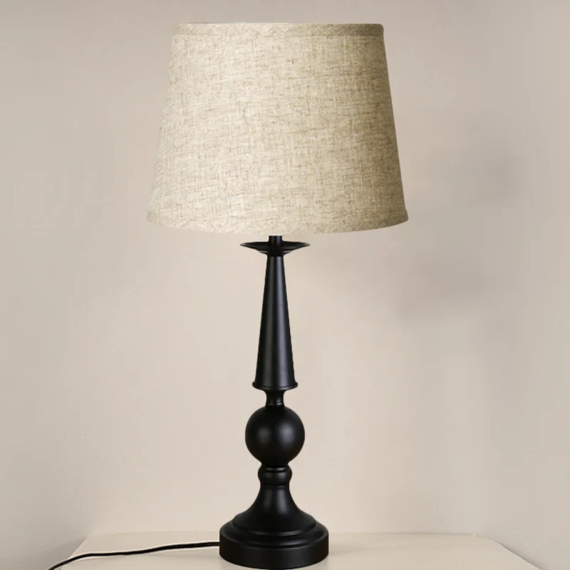 Nachtkastjelamp met enkele lichtton, retrostijl, zwarte stoffen kap, taakverlichting Clearhalo