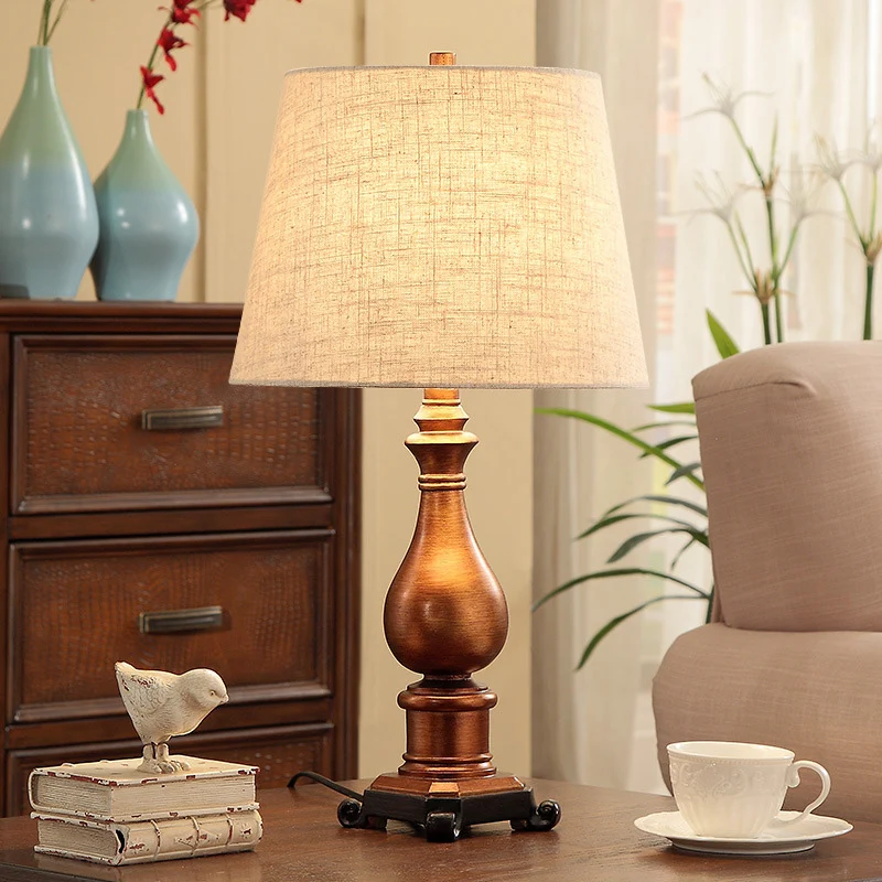 Nachtlamp met 1 kop, vintage taps toelopende stoffen tafelverlichting bruin met harsvaasbasis Clearhalo