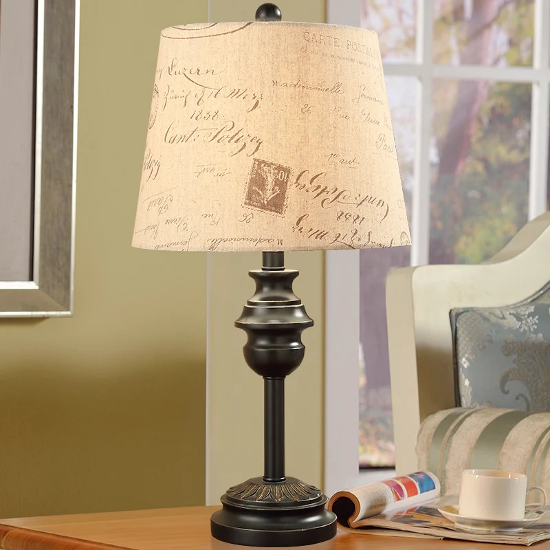 Nachtlampje met enkele lamp Rustiek taps toelopend drumscript Bedrukte stoffen tafelverlichting zwart Clearhalo