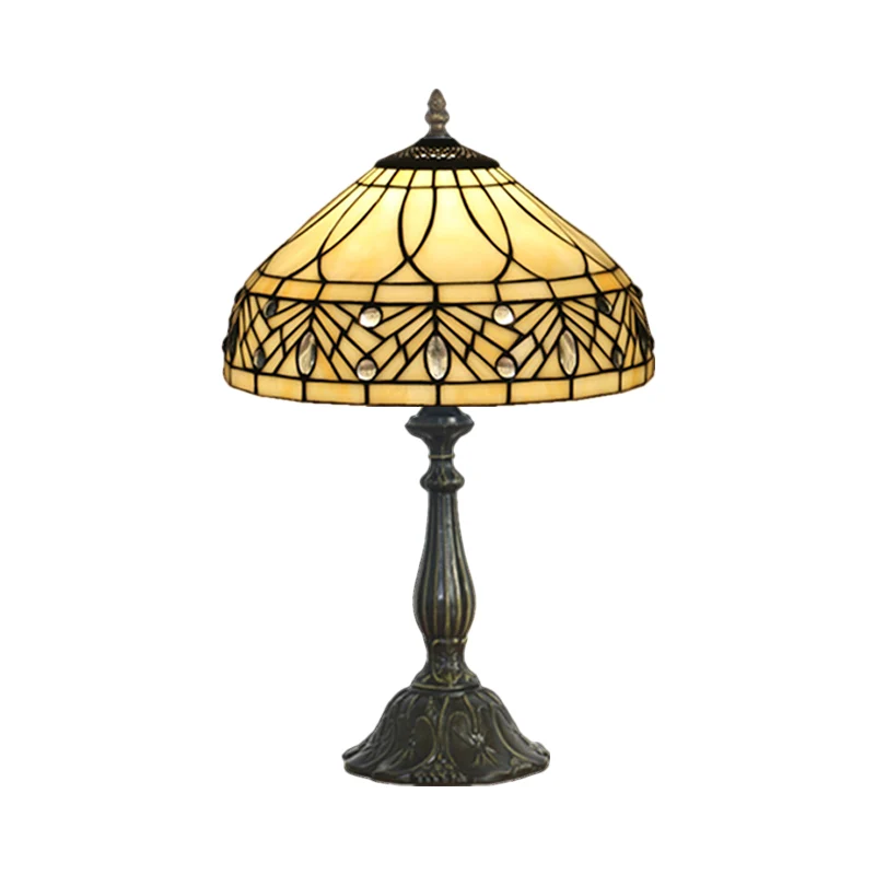 Nachttafellamp met 1 kop, barok messing taaklamp met taps toelopende glazen kap Clearhalo