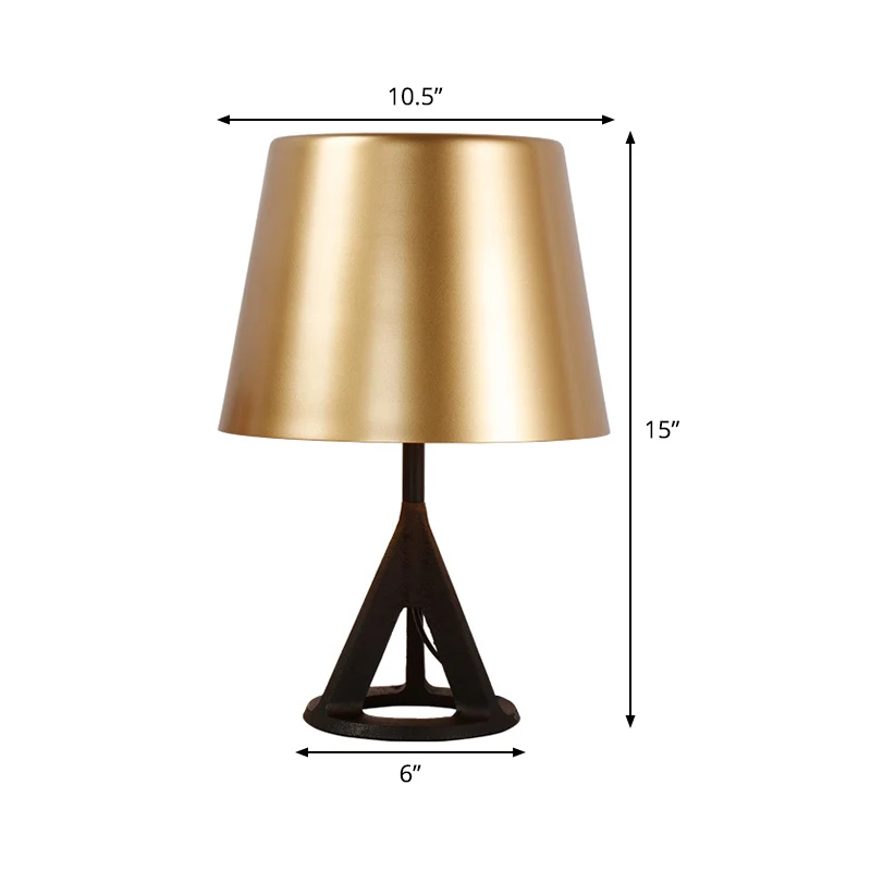 Nachttafellamp met metalen kegel, minimalistisch, 1 lamp, gouden nachtkastjeverlichting voor de woonkamer Clearhalo