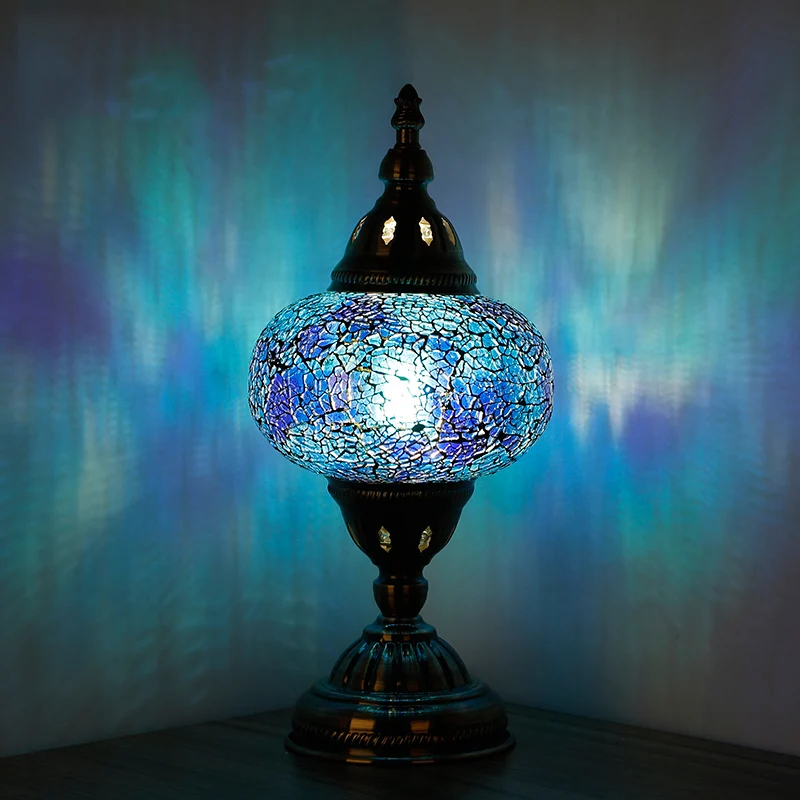 Nikkelen toren nachtkastje licht mediterrane stijl rood/blauw gebrandschilderd glas 1 hoofd slaapkamer tafellamp Clearhalo