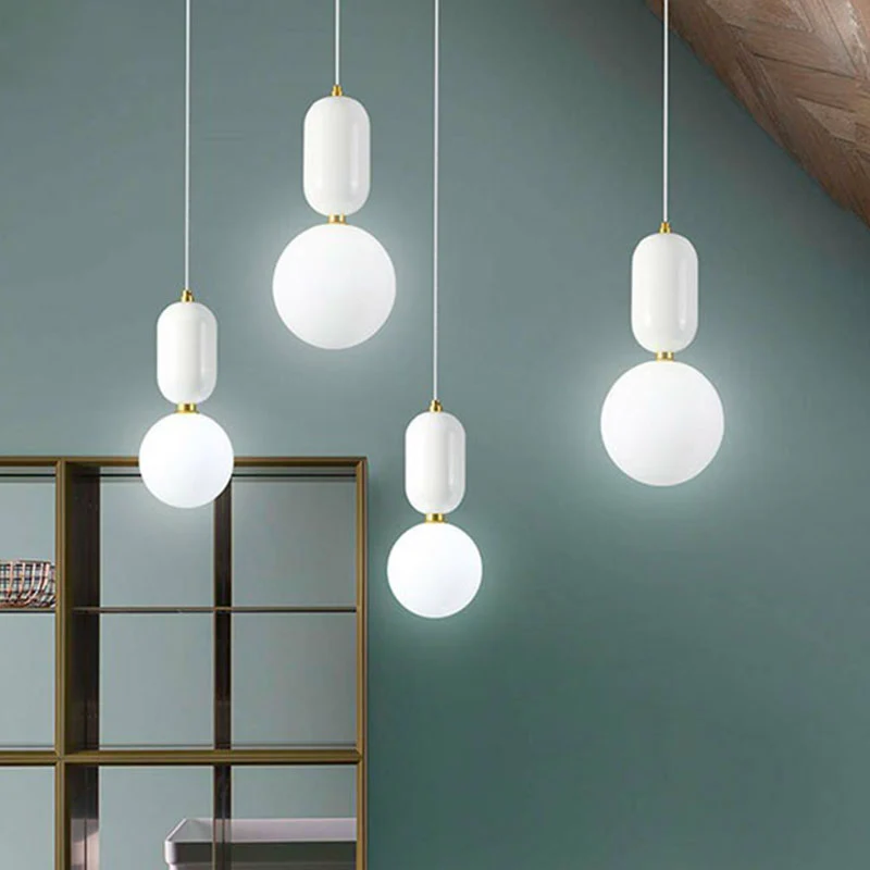Nordic 1-Light Down Lighting Global hanglamp met opaline glazen kap Clearhalo