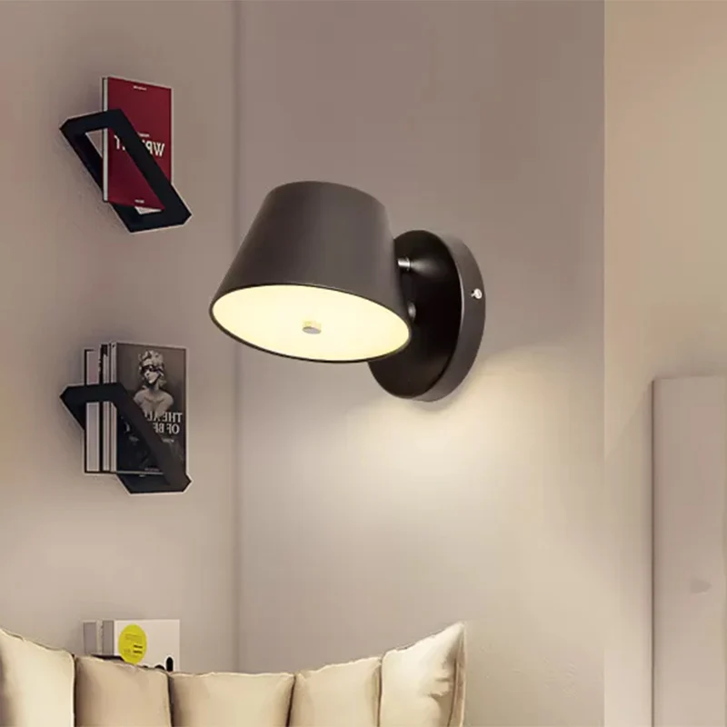 Nordic taps toelopende schaduw wandlamp metaal zwart/wit wandkandelaar voor slaapkamer studeerkamer Clearhalo