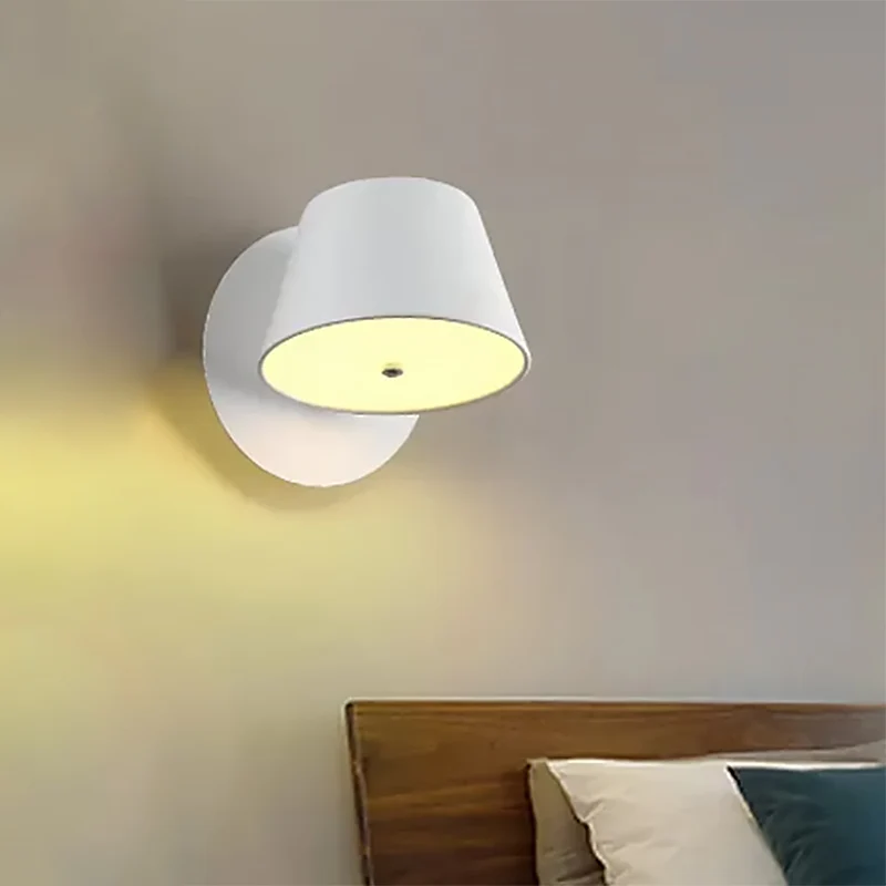 Nordic taps toelopende schaduw wandlamp metaal zwart/wit wandkandelaar voor slaapkamer studeerkamer Clearhalo