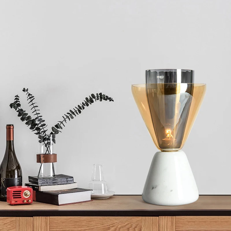 Omgekeerde dubbele conische tafellamp Postmodern amber en rookgrijs glas Enkel woonkamernachtlampje wit Clearhalo