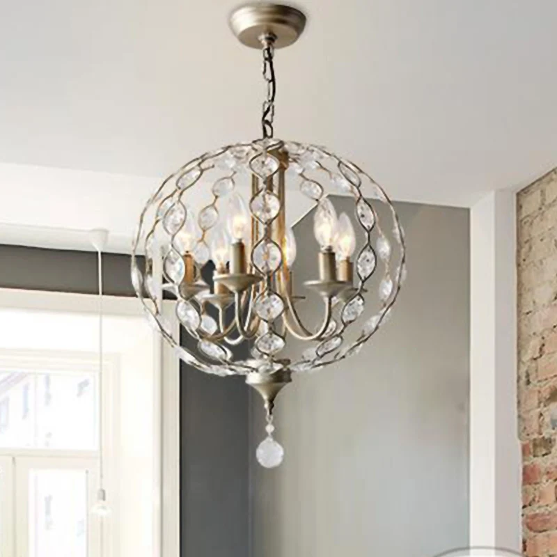 Oude zilveren bolvormige kroonluchterverlichting Traditionele 6-kops kristallen hanglamp met verstelbare metalen ketting C...
