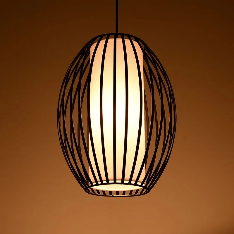 Ovale ijzeren plafondhanglamp Eenvoud Enkel licht Zwarte hangverlichting Clearhalo