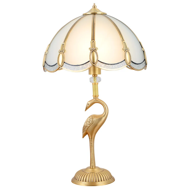 Pauwenveer afgeschuinde glazen tafelverlichting Minimalisme 1-lichts woonkamer nachtkastjelamp messing Clearhalo
