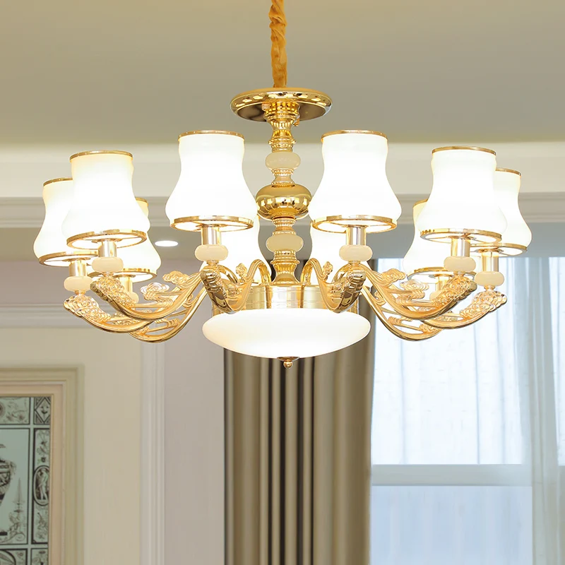Plafondkroonluchter met gouden afwerking, overgangsverlichting van wit glas met gebogen schaduw Clearhalo