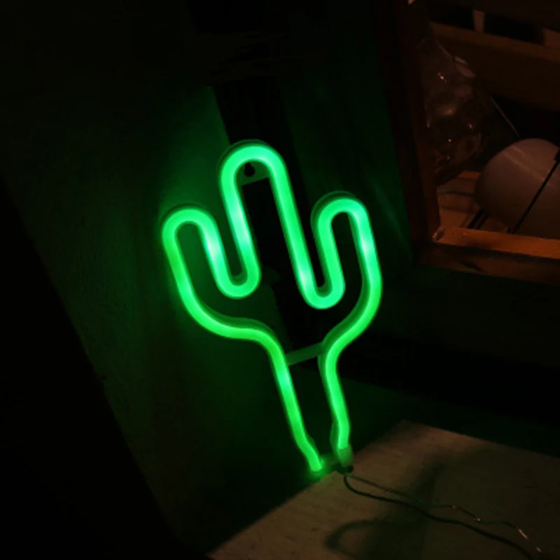 Plastic Cactus Mini Nachtlamp Creatieve USB-bediende LED Witte Muur Nachtverlichting Clearhalo