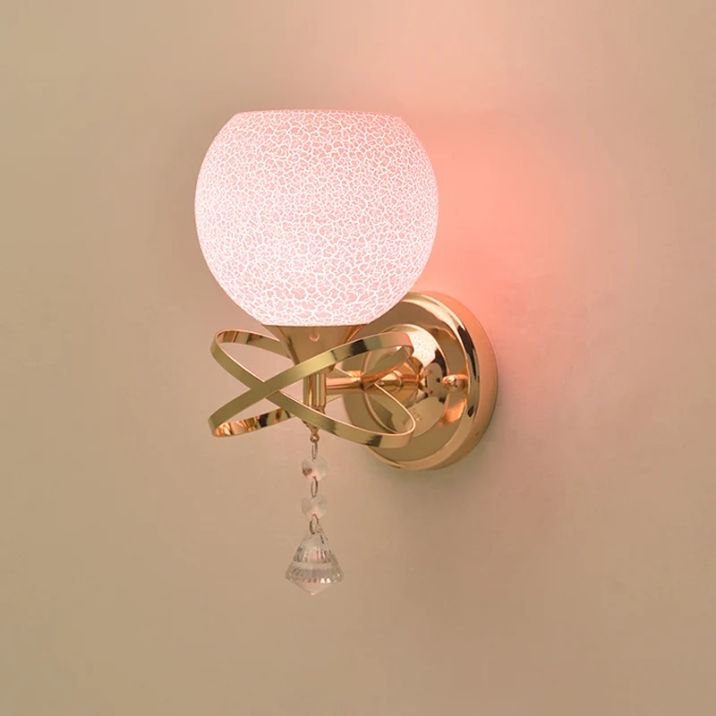 Postmoderne diamanten schanslamp, 1-lichts kristallen wandlamp met roze gebarsten glazen kap Clearhalo