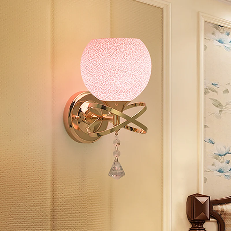 Postmoderne diamanten schanslamp, 1-lichts kristallen wandlamp met roze gebarsten glazen kap Clearhalo