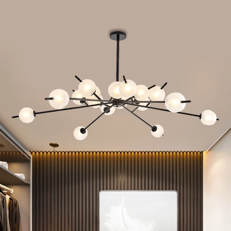 Postmoderne zwart/gouden kroonluchter met bubbelkap en 18 lichts matglazen hanglamp Clearhalo