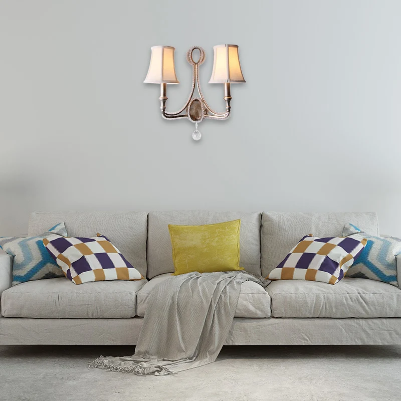 Retro Loft stoffen wandlamp 2-kops conisch schanslicht met kristallen kralenstreng verouderd zilver Clearhalo