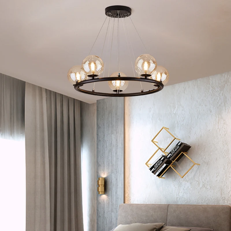 Ronde metalen hangende kroonluchter, postmoderne hanglamp met bolglazen kap Clearhalo