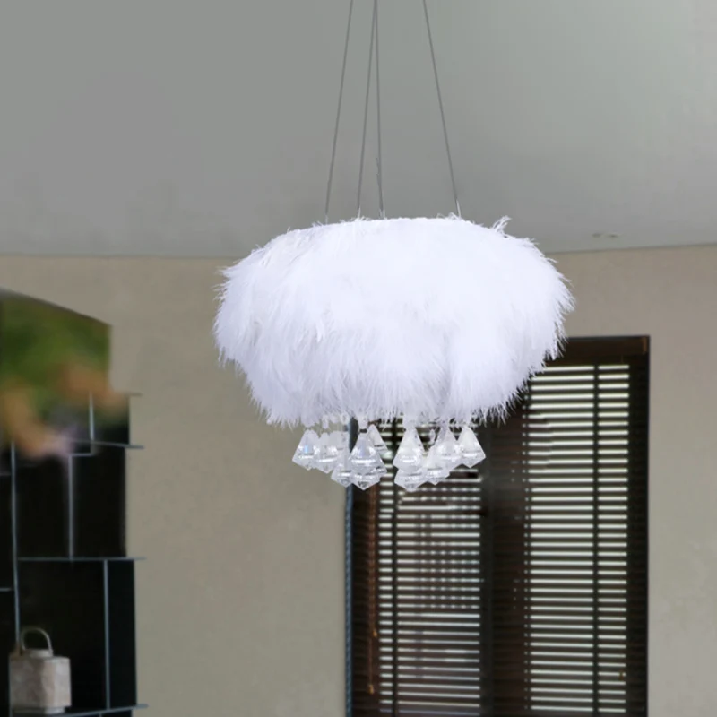 Ronde pluiskroonluchter Eenvoudige 3-lichts witte eetkamer hangende plafondlamp met kristallen druppel Clearhalo