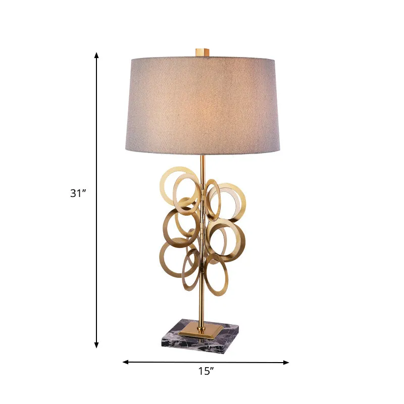 1 ronde studielamp Tradition Metal Task Lighting messing met witte tonvormige stoffen kap Clearhalo