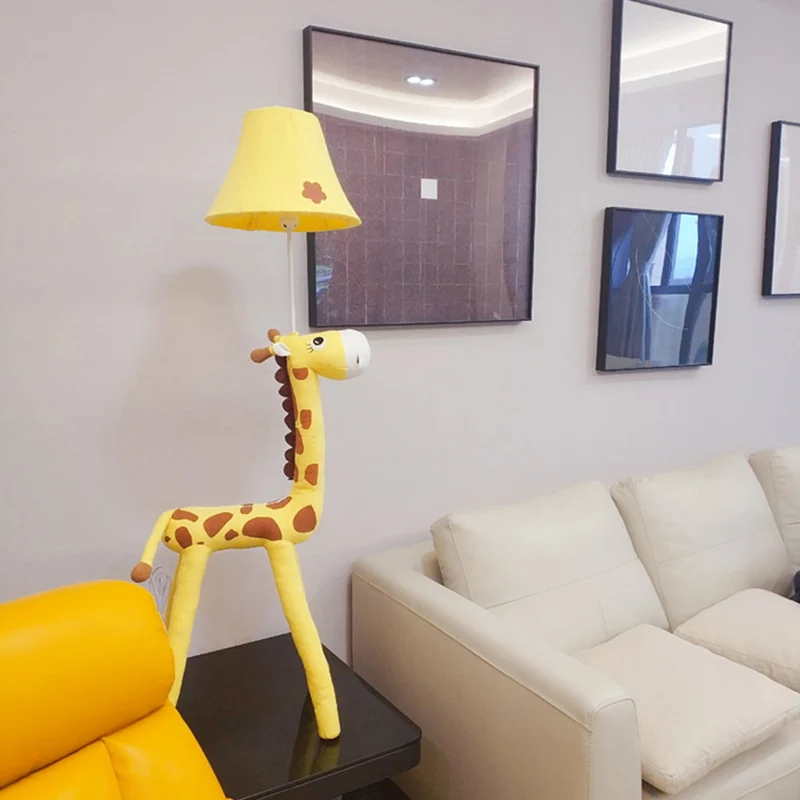 Rood/Gele Bell Shade Staande Vloerlamp Kinderen 1 Kop Stoffen Vloerlamp met Giraffe Basis voor Woonkamer Clearhalo